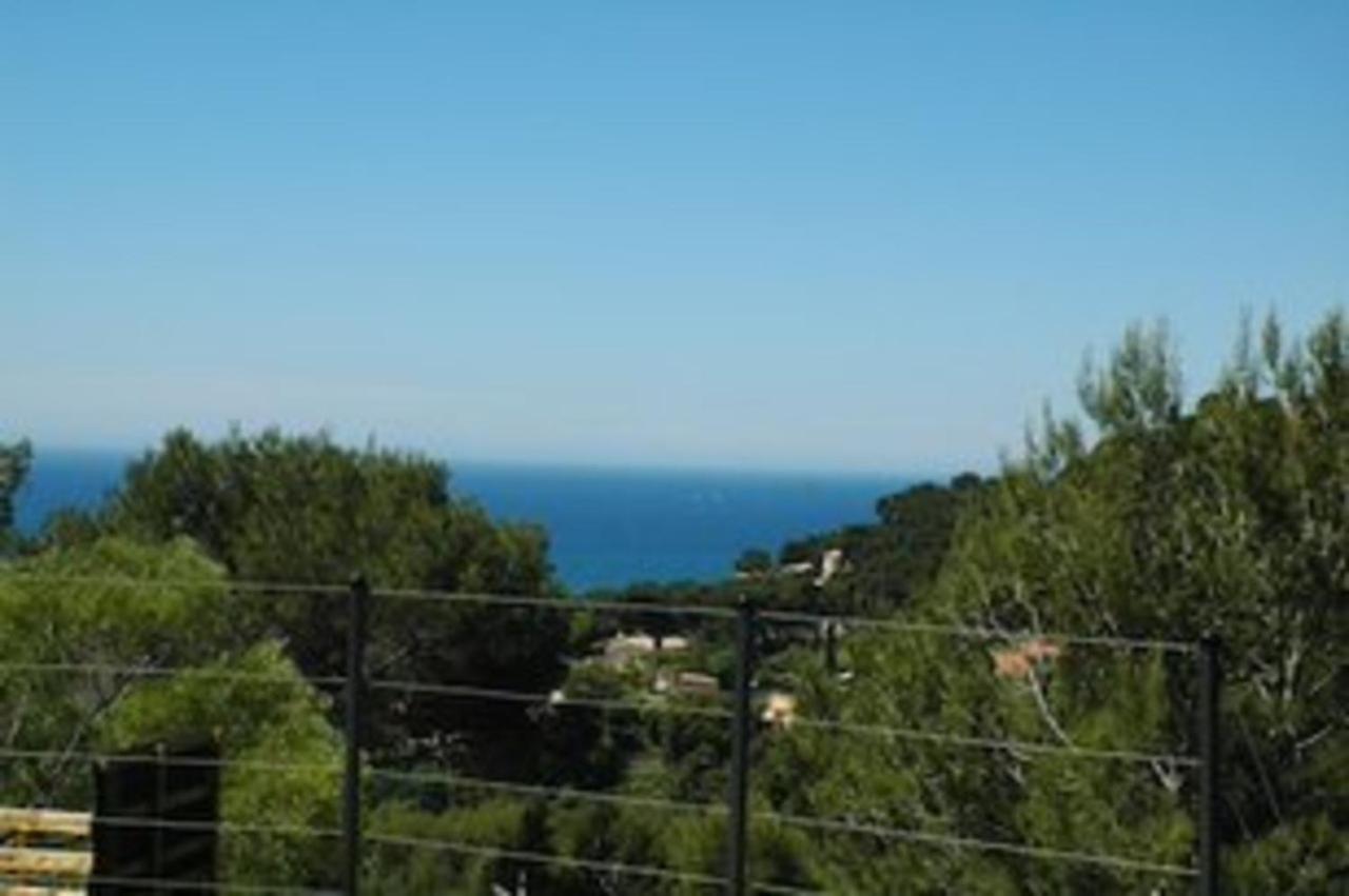 Ferienwohnung Beau T3 Au Mont Des Oiseaux Hyères Exterior foto